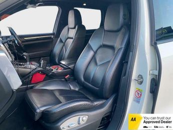 Porsche Cayenne 4.8 S TiptronicS 4WD Euro 5 (s/s) 5dr