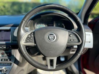 Jaguar XF 2.2d Sport Auto Euro 5 (s/s) 4dr