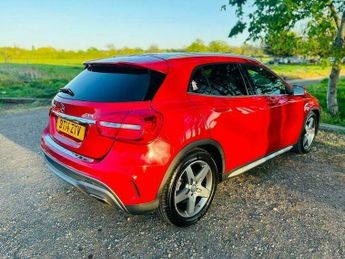 Mercedes-Benz C Class 2.1 GLA200d AMG Line (Premium Plus) SUV 5dr Diesel 7G-DCT Euro 6