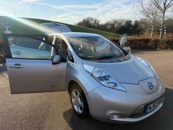 Nissan Leaf 24kWh Auto 5dr