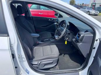 Hyundai Ioniq 1.6 h-GDi SE DCT Euro 6 (s/s) 5dr