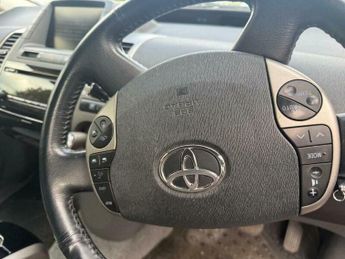 Toyota Prius 1.5 T Spirit CVT 5dr