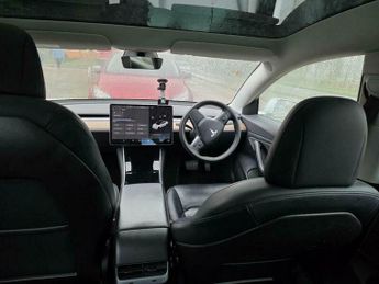 Tesla Model 3 (Dual Motor) Long Range Auto 4WDE 4dr