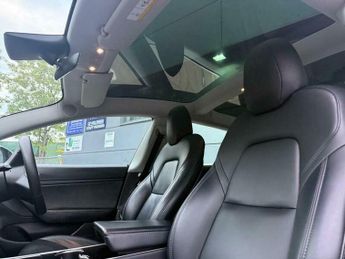 Tesla Model 3 (Dual Motor) Long Range Auto 4WDE 4dr