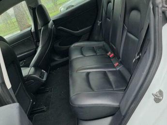 Tesla Model 3 (Dual Motor) Long Range Auto 4WDE 4dr