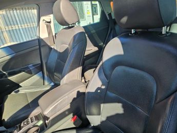 Hyundai Tucson T-GDI PREMIUM SE