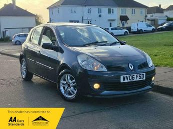 Renault Clio 1.6 VVT Privilege 5dr