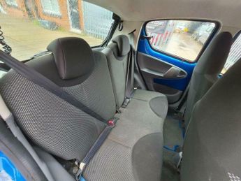 Toyota AYGO 1.0 VVT-i Blue MultiMode Euro 4 5dr