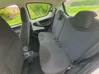 Toyota AYGO 1.0 VVT-i Ice MultiMode Euro 5 5dr