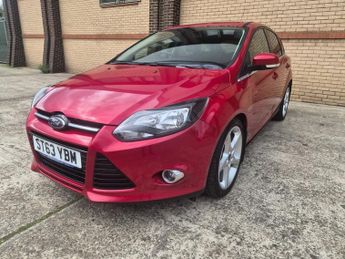 Ford Focus 1.6T TITANIUM NAVIGATOR