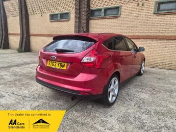 Ford Focus 1.6T TITANIUM NAVIGATOR