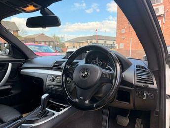 BMW 1 SERIES 2.0 123d Sport Plus Edition Auto Euro 5 2dr