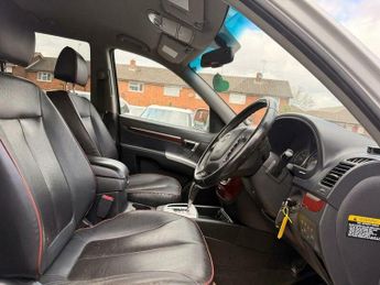 Hyundai Santa Fe 2.2 CRTD CDX Auto 4WD Euro 3 5dr (7 seat)