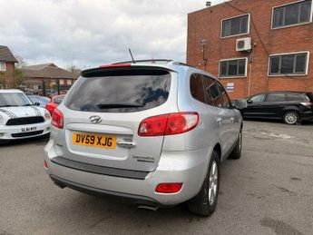 Hyundai Santa Fe 2.2 CRTD CDX Auto 4WD Euro 3 5dr (7 seat)