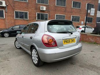 Nissan Almera 1.5 SX 5dr