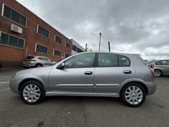 Nissan Almera 1.5 SX 5dr