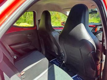 Toyota AYGO VVT-I X-PRESSION AUTOMATIC