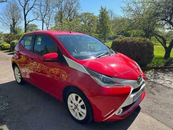 Toyota AYGO VVT-I X-PRESSION AUTOMATIC