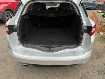 Renault Megane 1.5 dCi Signature Nav Sport Tourer Euro 6 (s/s) 5dr