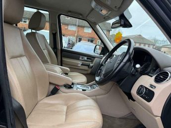 Land Rover Discovery 3.0 SD V6 XS Auto 4WD Euro 5 5dr
