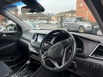 Hyundai Tucson 2.0 CRDi SE Nav Auto 4WD Euro 6 5dr