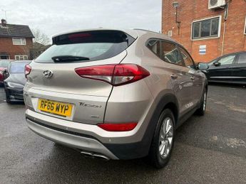 Hyundai Tucson 2.0 CRDi SE Nav Auto 4WD Euro 6 5dr