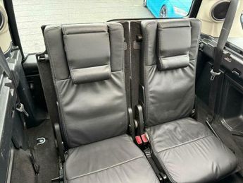 Land Rover Discovery 3.0 SD V6 HSE CommandShift 4WD Euro 5 5dr