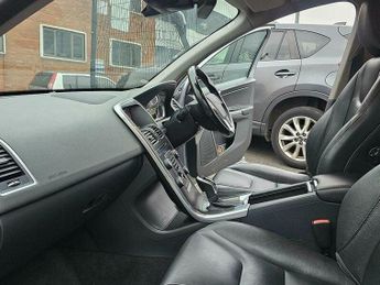 Volvo XC60 2.4 D5 SE Lux Nav Geartronic AWD Euro 5 5dr