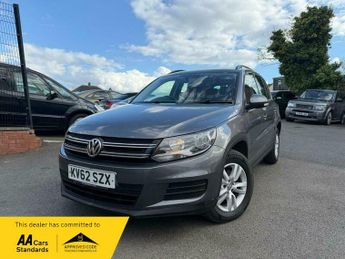 Volkswagen Tiguan 2.0 TDI BlueMotion Tech S DSG 4WD Euro 5 (s/s) 5dr
