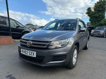 Volkswagen Tiguan 2.0 TDI BlueMotion Tech S DSG 4WD Euro 5 (s/s) 5dr