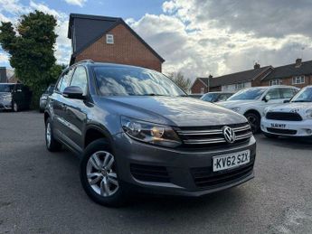 Volkswagen Tiguan 2.0 TDI BlueMotion Tech S DSG 4WD Euro 5 (s/s) 5dr