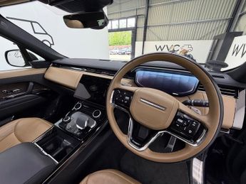 Land Rover Range Rover Sport DYNAMIC SE