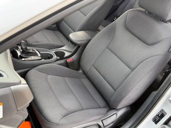 Hyundai Ioniq PREMIUM