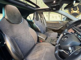 Skoda Superb SPORTLINE PLUS TSI DSG