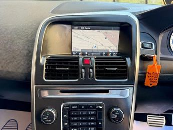 Volvo XC60 D4 R-DESIGN NAV AWD