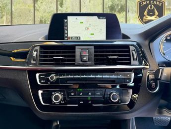 BMW 2 SERIES 218i SPORT