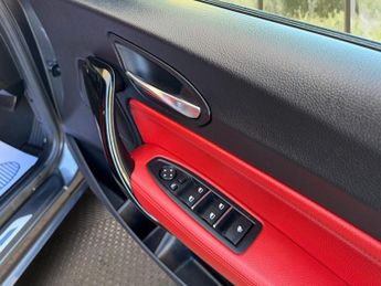 BMW 2 SERIES 218i SPORT
