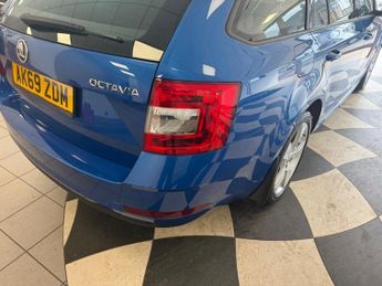 Skoda Octavia SE DRIVE TSI DSG 19 PLATE AUTO SAT NAV 65000 MILES