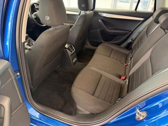 Skoda Octavia SE DRIVE TSI DSG 19 PLATE AUTO SAT NAV 65000 MILES