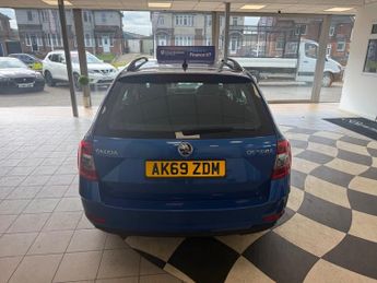 Skoda Octavia SE DRIVE TSI DSG 19 PLATE AUTO SAT NAV 65000 MILES