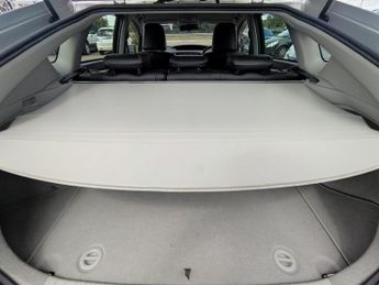 Toyota Prius 1.8 Hybrid VVT-h CVT 5dr