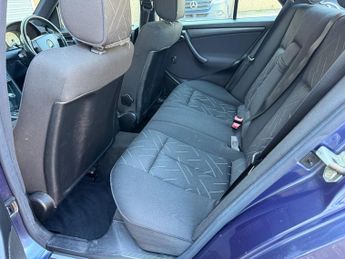 Mercedes C Class C180 1.8 Sport 4dr