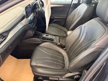 Ford Focus ACTIVE X VIGNALE ECOBLUE 70 PLATE AUTO LEATHER SAT NAV PANO ROOF