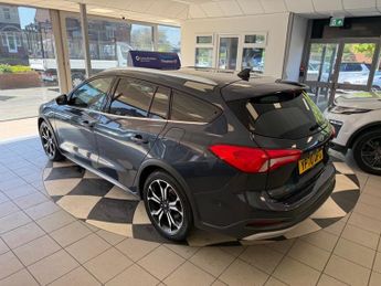 Ford Focus ACTIVE X VIGNALE ECOBLUE 70 PLATE AUTO LEATHER SAT NAV PANO ROOF