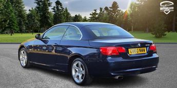 BMW 3 SERIES 320i SE