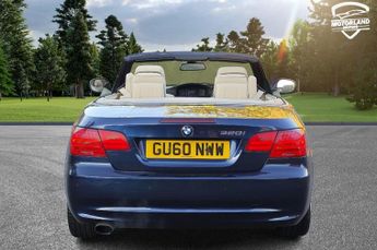 BMW 3 SERIES 320i SE