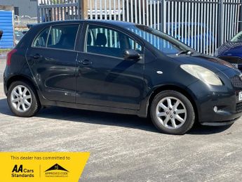 Toyota Yaris 1.3 VVT-i SR Hatchback 5dr Petrol Manual (141 g/km, 85 bhp)