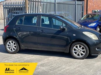 Toyota Yaris 1.3 VVT-i SR Hatchback 5dr Petrol Manual (141 g/km, 85 bhp)