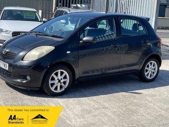 Toyota Yaris 1.3 VVT-i SR Hatchback 5dr Petrol Manual (141 g/km, 85 bhp)