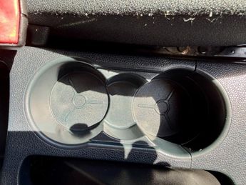 Ford Fiesta TITANIUM AUTOMATIC+P/SENSORS+TWO KEYS